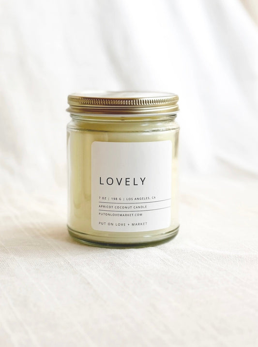 LOVELY SCENTED CANDLE